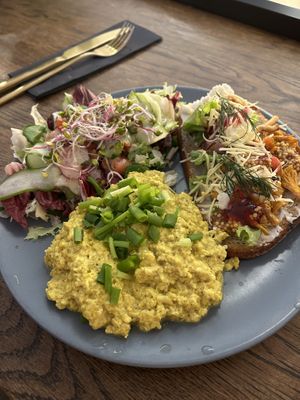 Tofu Scramble Plate  at Relax na Wilczej in Warsaw