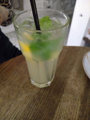 lemonade at Relax na Wilczej in Warsaw