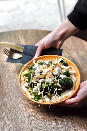 BROCCOLI (GF)
garlic ‘labneh’/vegan ‘feta’/herbal olive/caramelised almond flakes
 at Relax na Wilczej in Warsaw