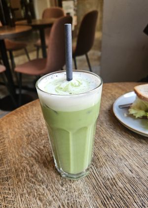 Iced matcha latte at Relax na Wilczej in Warsaw