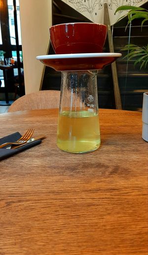 Green tea at Relax na Wilczej in Warsaw