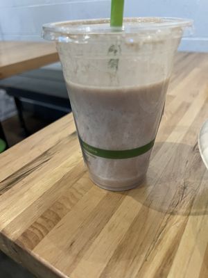 Strawberry banana elixir   at Elixir in Mammoth Lakes