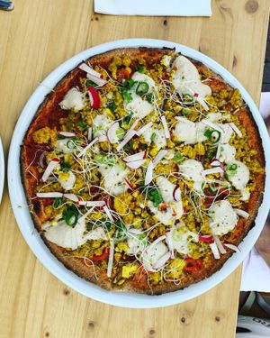 Easter Special Pizza with scrambled tofu at Noah's Restaurant in Mainz