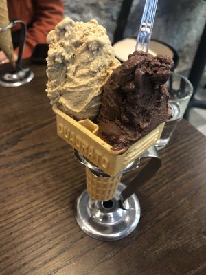 Coffee and chocolate 👌🏼 at Premarché Gelateria in Tokyo