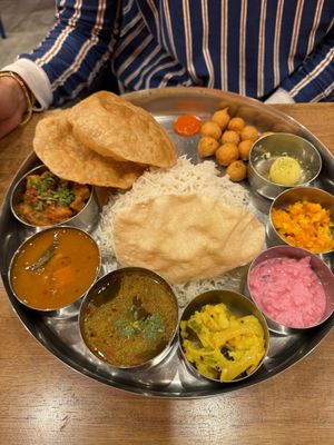   at Indus Ray in Kobe