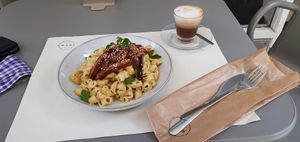 Mac and cheese at Umami Good Food in Tenerife