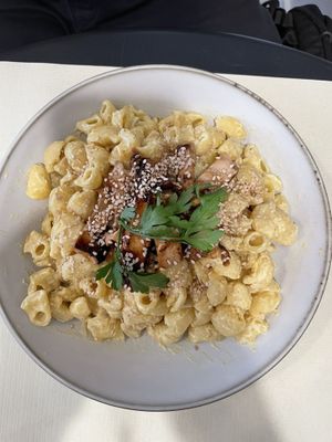 Tasteless Mac and Cheese 🙈  at Umami Good Food in Tenerife