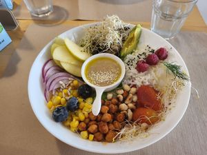 Buddha bowls with tahini sauce at Umami Good Food in Tenerife
