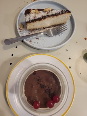 desserts at Umami Good Food in Tenerife