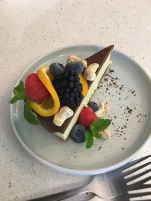 Cheese cake de naranja y chocolate  at Umami Good Food in Tenerife