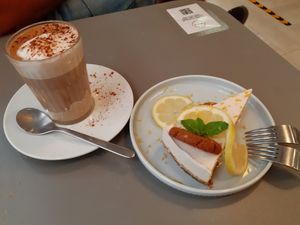 Tarta de limón y barraquito vegano! at Umami Good Food in Tenerife