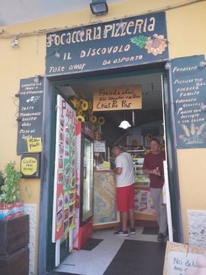  at Il Discovolo in Manarola