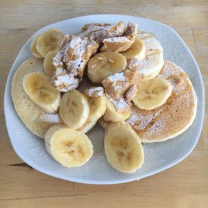 Vegan pancakes with peanut butter and banana  at deli on the hill in Tenerife