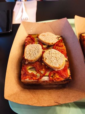 Cashew Cheese Pizza at kastami'S in Vigo