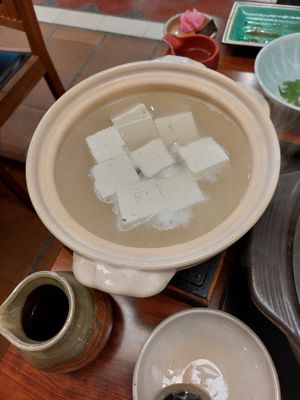 Yudoufu at Okabeya in Kyoto