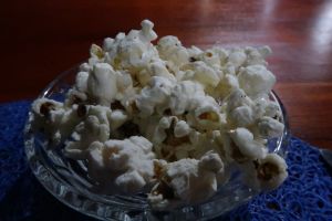 Welcoming appetizer at Shawarma Hot in Puerto Villamil