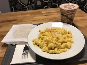 Mac and cheese with coffee slush YUM!!! at Mathilda's in Oshawa