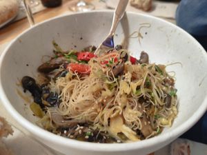 Wok de cogumelos #Veganuary at The Veggie Carmen in Santiago De Compostela