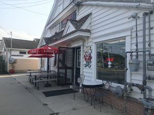 Outdoor seating in July 2021 at Molino's in Cape May
