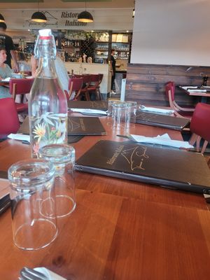 Reserved Table at Torna a Surriento in Bangor