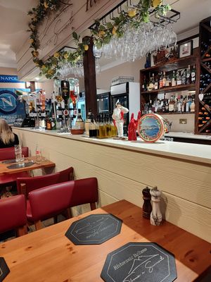 Bar area at Torna a Surriento in Bangor