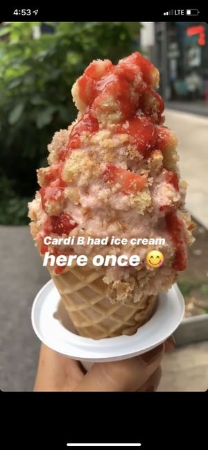 Seasonal Strawberry shortcake at Sweet Jesus  in Niagara Falls