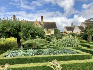 Gardens at Mallory Court in Leamington Spa