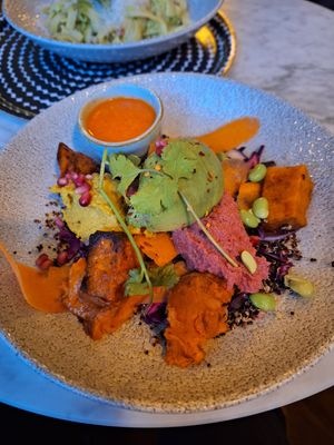 Buddha bowl at Green Hippo in Helsinki