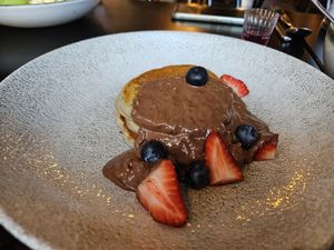 'Banana Pancakes' with hazelnut spread & berries (8€) at Green Hippo in Helsinki