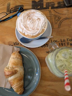  at Gaard Coffee Hide in Sheffield