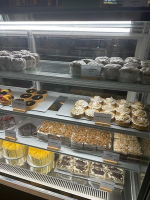 Pastries & Cakes (1) at Privé - Asian Civilisation Museum  in Central Singapore