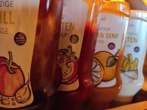 Alle Saucen sind vegan at Hans im Glück in Leipzig