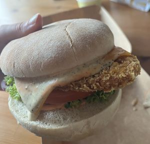 Zeitgeist Burger (vegan)  at Hans im Glück in Leipzig