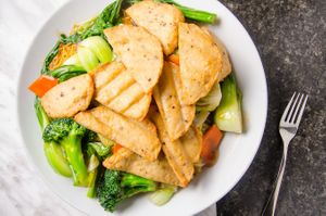 #52 Soy Steak and Vegetable  on Crispy Noodle. at Buddha's Vegan Restaurant in Toronto