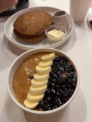 Bircher (overnight oats) at LB Kitchen in Portland