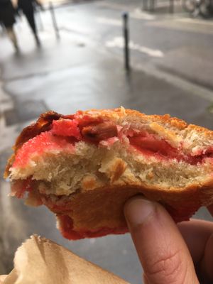 Brioche praline  at Zoï Kitchen - La Boutique in Lyon