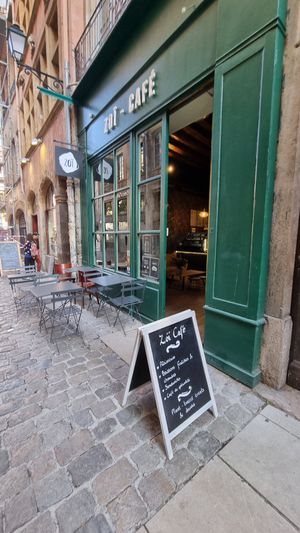 Entrance at Zoï Kitchen - La Boutique in Lyon