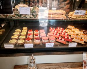 Cakes at Zoï Kitchen - La Boutique in Lyon