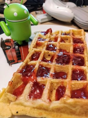 Gaufre à la fraise at Zoï Kitchen - La Boutique in Lyon