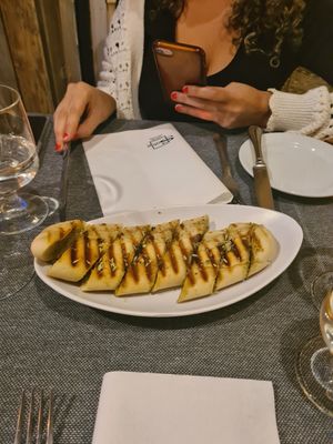 Best garlic bread ever at Safari in Portimao