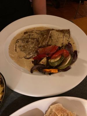 Peppercorn Seitan Steak  at Safari in Portimao