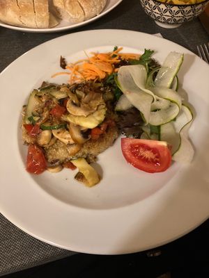 Quinoa Hamburger (as served)  at Safari in Portimao