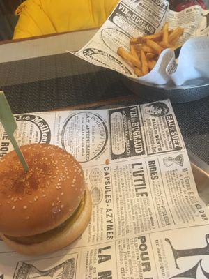 Burger and fries at Burger Me at Wilsons in Phuket