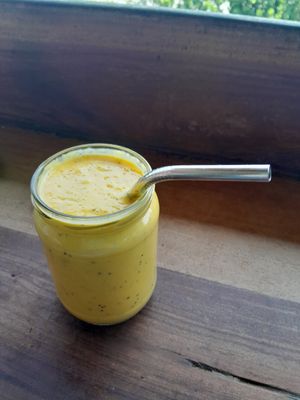 Mango, coconut and passion fruit, delicious at Hangten Rooftop Restaurant in Weligama