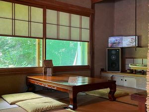 tatami room with nice window at Kuma Cafe in Hachinohe