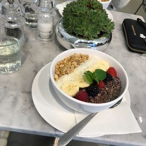 Chocolate bowl at Superfood & Organic Liquids in Berlin