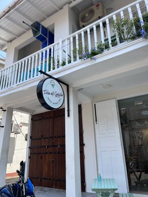 Sign   at Isle of Gelato in Galle