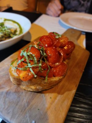 Bruschetta at Pura Vita in West Hollywood