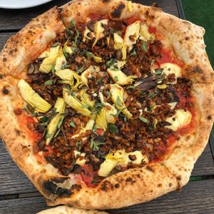 Capricciosa at Pura Vita in West Hollywood