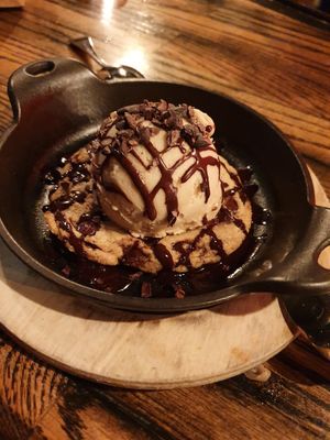 Cookie sundae at Pura Vita in West Hollywood